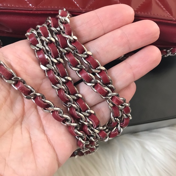 ❤️SOLD❤️ CHANEL Quilted Red Patent Leather WOC - Picture 7 of 16